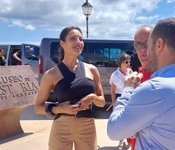pilarrubioace (2) Pilar Rubio promociona Arrecife en la televisión de 42 países europeos
