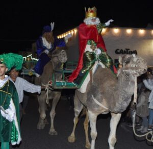 Teguise celebra la llegada de los Reyes Magos con una cabalgata ...