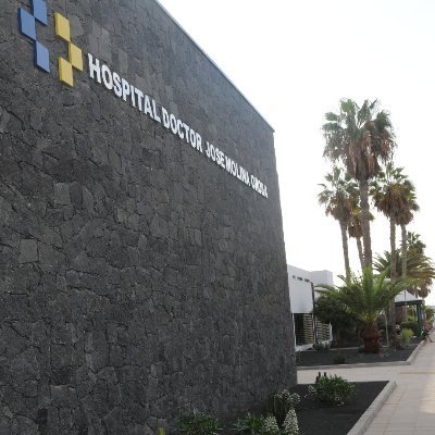 hospitalmolinaorosa El Hospital Universitario Doctor José Molina Orosa celebra 35 años de historia