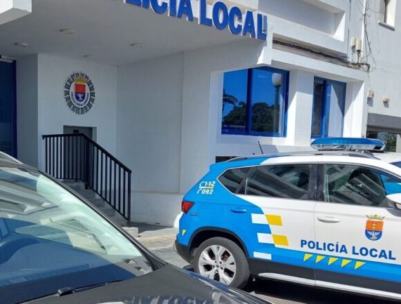 policiaace Detienen a un hombre por el incendio de su vivienda con su madre en el interior en Arrecife