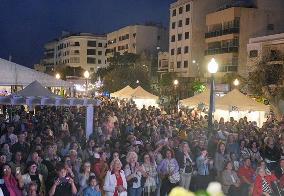 aceferiaabrilapr24 La Feria de Abril Ciudad de Arrecife llena el parque José Ramírez Cerdá