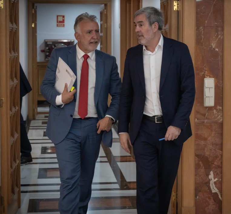 clavijo torres comision bilateral canarias estado apr24 Clavijo pide una reunión «urgente» con Torres para analizar el decreto ley de distribución de menores migrantes