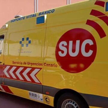 ambulancia 112 Un hombre en estado grave tras sufrir un ahogamiento incompleto en Lanzarote