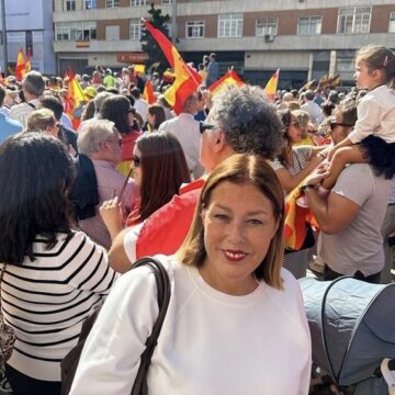 astrid perez españa Astrid Pérez: “Somos un gran país con un Gobierno rendido a los intereses separatistas”