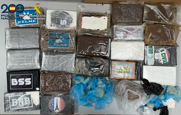 droga oct24 Detenidas nueve personas en la provincia de Las Palmas relacionadas con el tráfico de drogas a través de mulas humanas