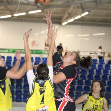 magec picken Una canasta desde el medio campo del Claret derrota al Magec