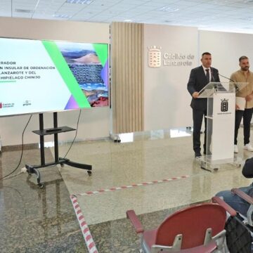 lanzarote piot plan insular El borrador del PIOT de Lanzarote contempla la protección de casi el 60% de la superficie insular y la disminución de suelo destinado a camas turísticas