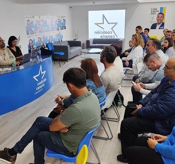 Asamblea local CC Arrecife (1) Pedro San Ginés y Samuel Martín alcanzan un acuerdo de unidad de cara al VII Congreso Insular de Coalición Canaria Lanzarote