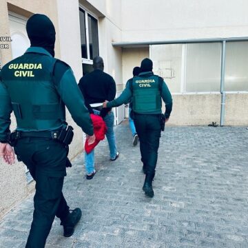 droga lanzarote apr25 La Guardia Civil detiene a una persona por vender drogas en parques y zonas de ocio de Lanzarote