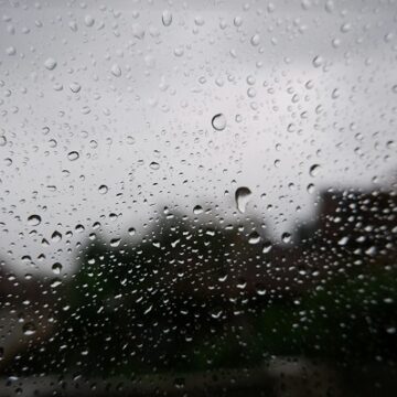 lluvia El Cabildo de Lanzarote suspende las actividades al aire libre y cierra las instalaciones culturales, educativas, deportivas y las visitas a los centros de día durante este jueves