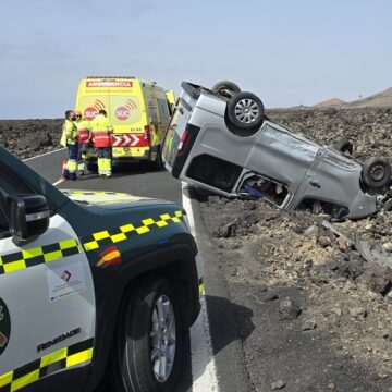 accidente timanfaya aug25 Accidente con heridos tras un vuelco cerca de Timanfaya
