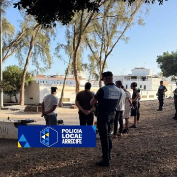 ace titerroy parque pinos policia La Policía de Arrecife refuerza su presencia para atajar la venta o consumo de drogas en espacios frecuentado por jóvenes