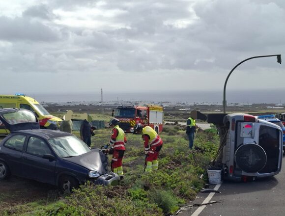 accidente conil jan26 Una persona herida tras el vuelco de un turismo en Conil