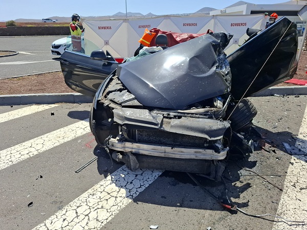 accidente puerto del carmen jun26 Cinco personas heridas tras un accidente con tres vehículos implicados en la LZ-40