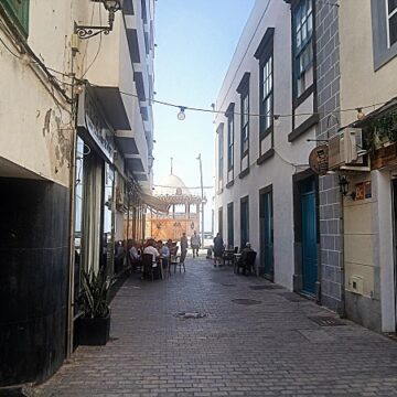 Arrecife aprueba por unanimidad dedicar una calle de la ciudad a Antonio Corujo Tejera, Hijo Predilecto de Lanzarote