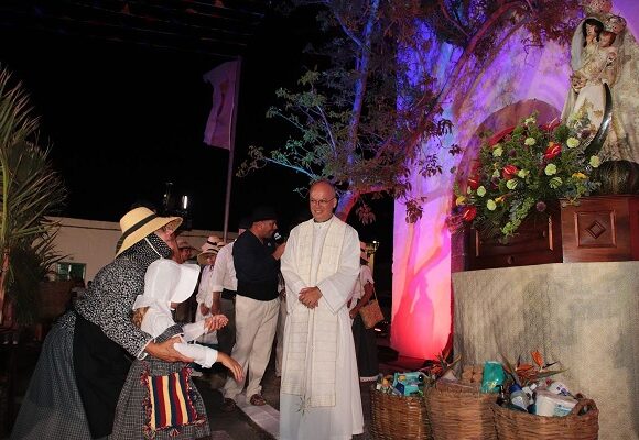 La romería de Yaiza honra a su patrona la Virgen de Los Remedios