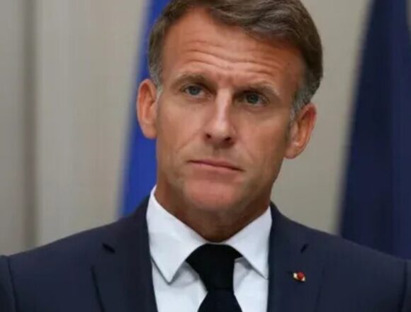 macron Macron y Le Pen se enfrentan por la crisis de autoridad que sacude Francia